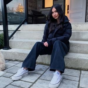 Meet your Posher, Melanie